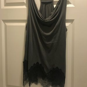 Scoop neck tank top